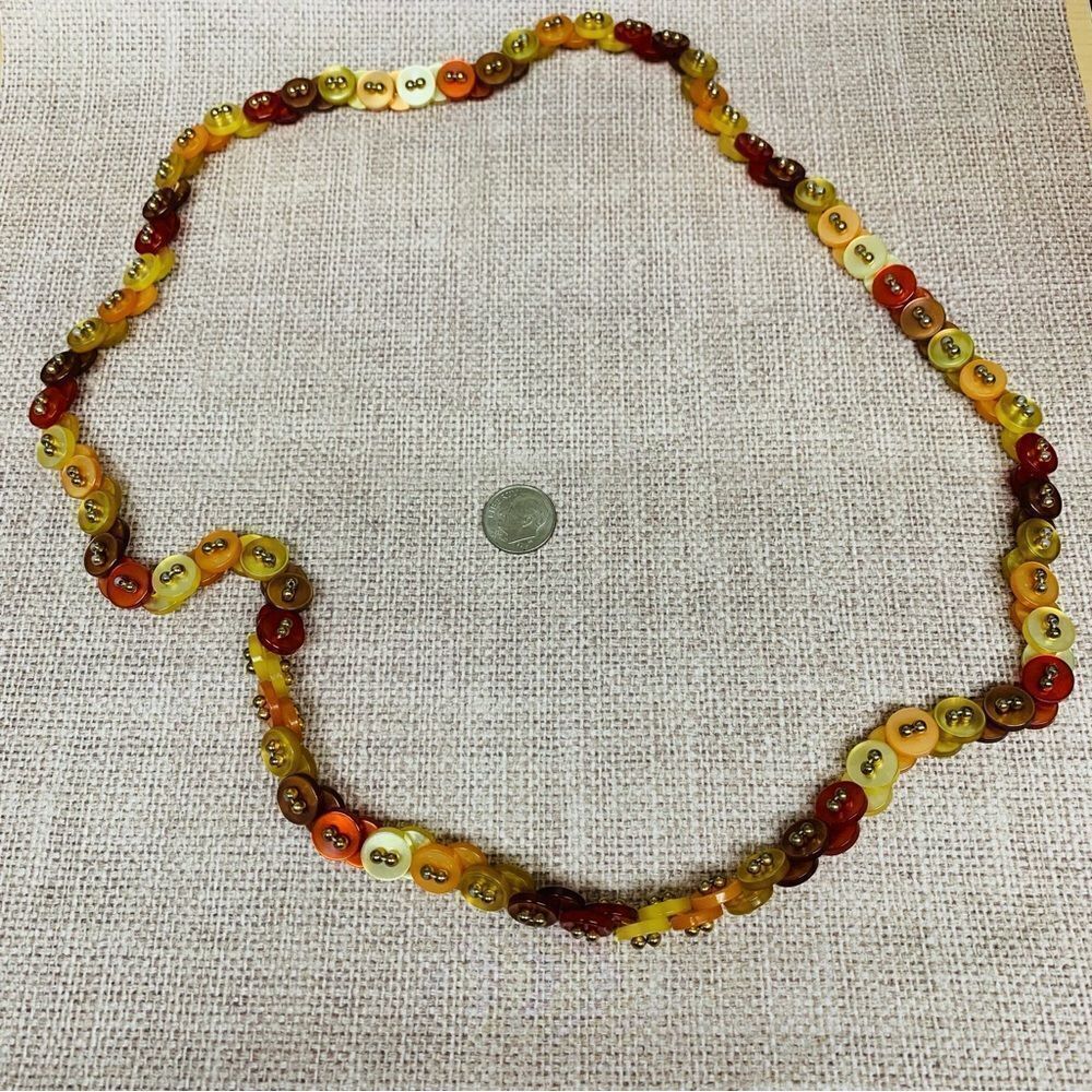 VTG Button Fall Colors Necklace‎